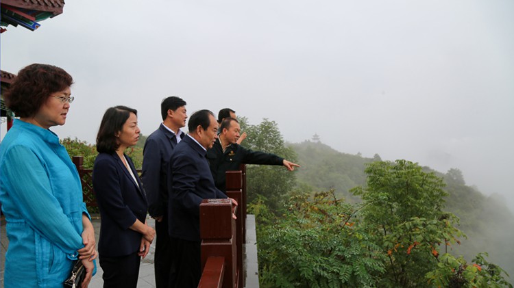 省市場監(jiān)督管理局黨組書記、局長王忠習(xí)調(diào)研金徽股份